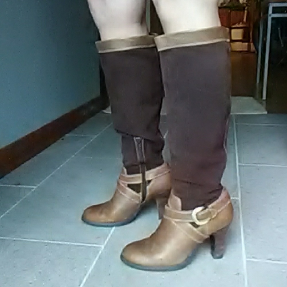 Ladies boots - Picture 4 of 6